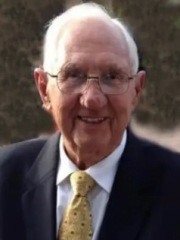 Robert W. Schrader